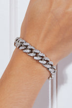 Load image into Gallery viewer, Curb Chain Bracelet
