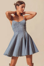 Load image into Gallery viewer, cf7b38cedbe843659a10970e79d48f1a-Max-Origin
