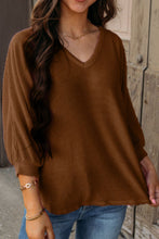 Load image into Gallery viewer, Texture V-Neck Long Sleeve Top
