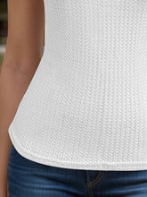 Load image into Gallery viewer, Full Size Textured Scoop Neck Cami
