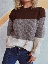 Load image into Gallery viewer, Color Block Long Sleeve Sweater
