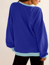Load image into Gallery viewer, Contrast Round Neck Long Sleeve Sweatshirt
