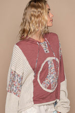 Load image into Gallery viewer, POL Long Sleeve Floral Peace Patch Ribbed Hoodie
