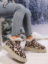 Load image into Gallery viewer, Thermal Leopard Round Toe Platform Boots
