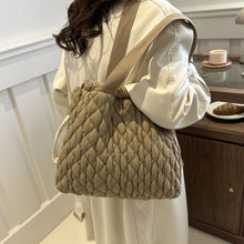 Load image into Gallery viewer, Drawstring Bubble Texture Tote Bag

