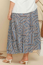 Load image into Gallery viewer, Plus Size Geometric Pleated Skirt
