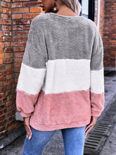 Load image into Gallery viewer, Color Block Round Neck Teddy Sweatshirt
