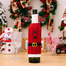 Load image into Gallery viewer, 2-Piece Cable-Knit Wine Bottle Covers
