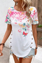 Load image into Gallery viewer, Floral Round Neck Buttoned Hem Detail Top
