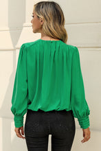 Load image into Gallery viewer, Round Neck Puff Sleeve Blouse
