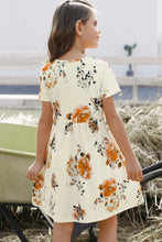 Load image into Gallery viewer, Girls Floral Short Sleeve Round Neck Dress
