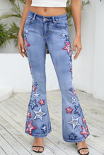 Load image into Gallery viewer, Full Size Star Applique Wide Leg Jeans
