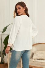 Load image into Gallery viewer, Melo Apparel Plus Size V-Neck Puff Sleeve Blouse
