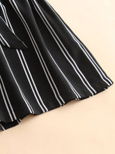 Load image into Gallery viewer, Striped Tie Belt Shorts
