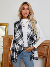 Load image into Gallery viewer, Plaid Open Front Vest
