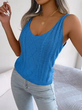 Load image into Gallery viewer, Cable-Knit Scoop Neck Knit Vest
