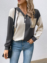Load image into Gallery viewer, Contrast Color Button-Up Raglan Sleeve Hoodie
