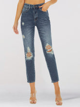 Load image into Gallery viewer, Distressed Skinny Cropped Jeans
