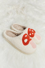 Load image into Gallery viewer, Melody Mushroom Print Plush Slide Slippers
