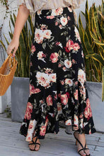 Load image into Gallery viewer, Plus Size Floral High-Rise Skirt
