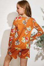Load image into Gallery viewer, Girls Floral Long Sleeve Top and Shorts Set
