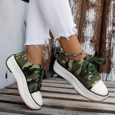 Contrast Trim Round Toe Platform Canvas Sneakers