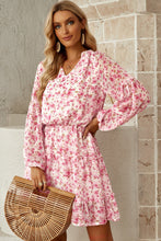 Load image into Gallery viewer, Floral Frill Trim Puff Sleeve Notched Neck Dress
