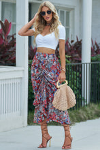 Load image into Gallery viewer, Floral High Waist Ruched Skirt
