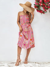 Load image into Gallery viewer, Printed Strapless Tie Belt Dress
