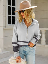 Load image into Gallery viewer, Color Block Half Zip Knit Top
