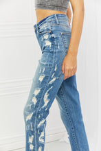 Load image into Gallery viewer, Judy Blue Laila Full Size Straight Leg Distressed Jeans
