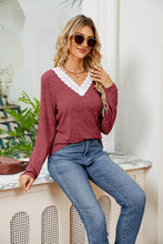Load image into Gallery viewer, Lace Detailed V Neck Top
